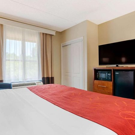 Comfort Suites Tallahassee Capitol - University Area Exterior foto