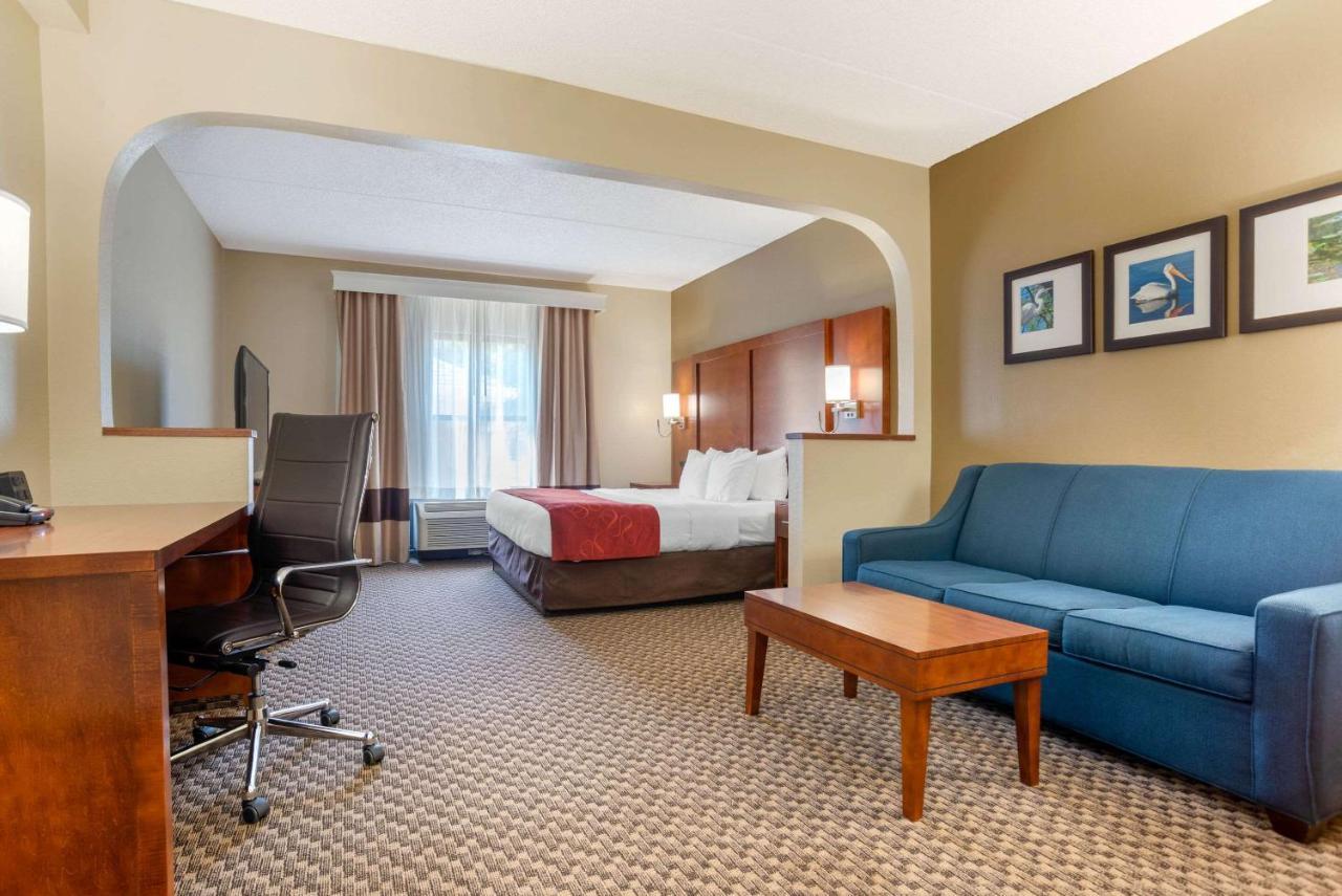 Comfort Suites Tallahassee Capitol - University Area Exterior foto