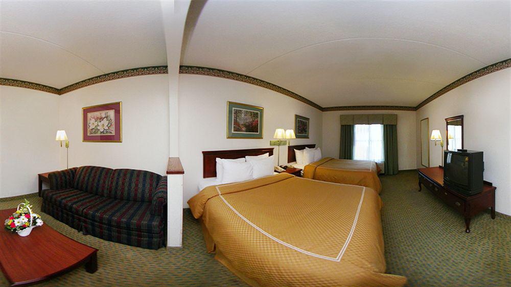 Comfort Suites Tallahassee Capitol - University Area Exterior foto
